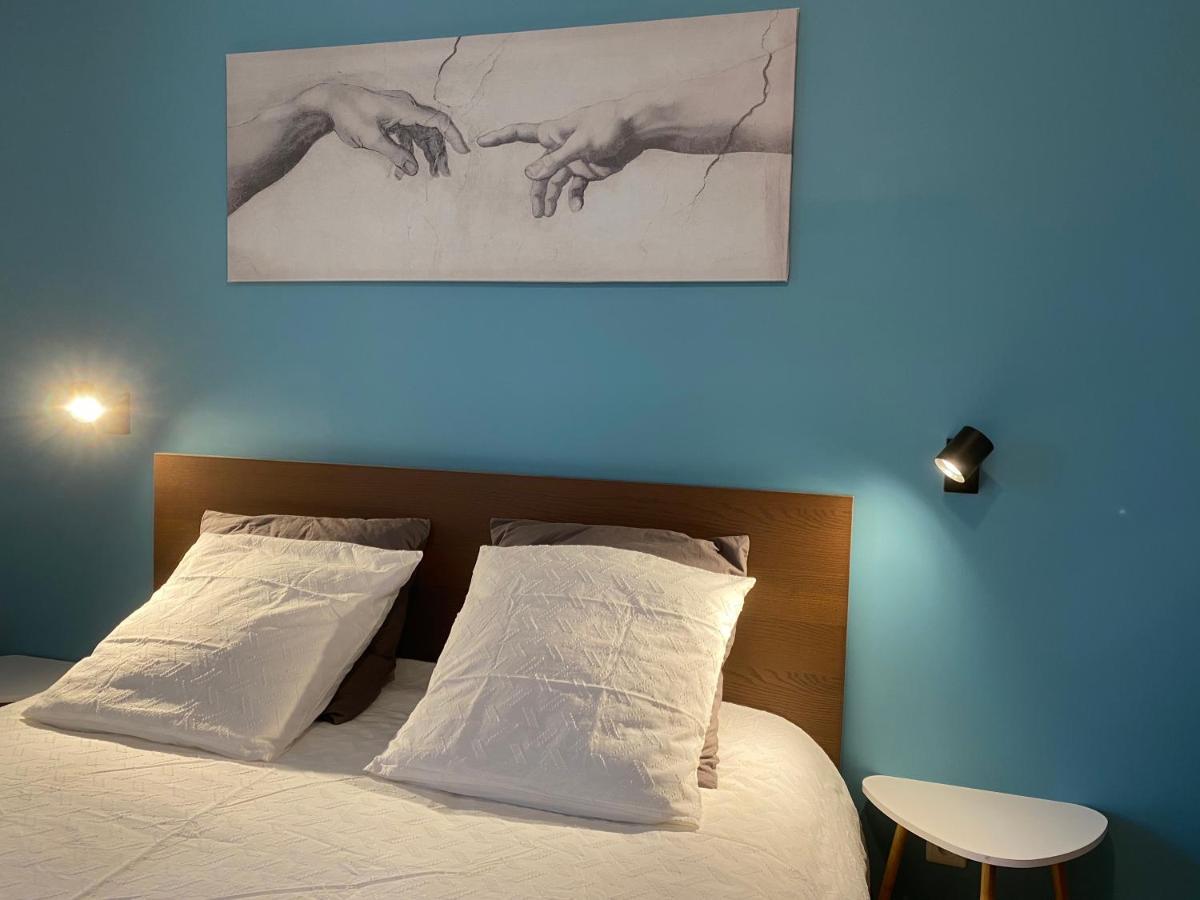 Le 44 - T2 Renove Moderne Et Confortable En Centre-Ville Montluçon Kültér fotó